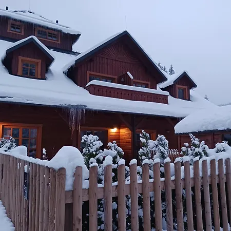 Jezerne Apartment